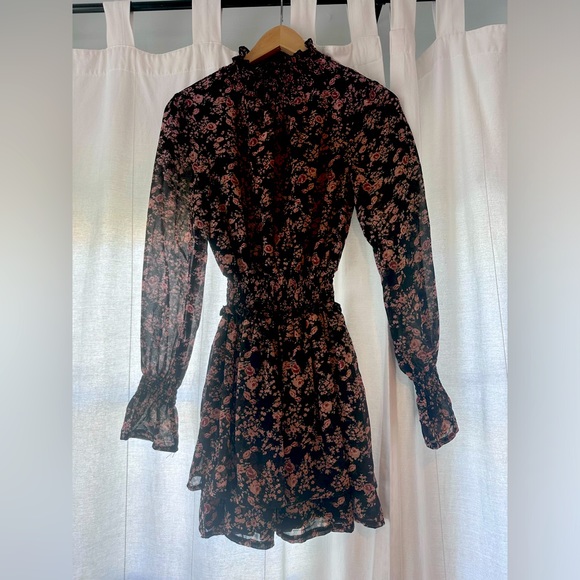 Misguided Floral mini dress - Picture 1 of 1
